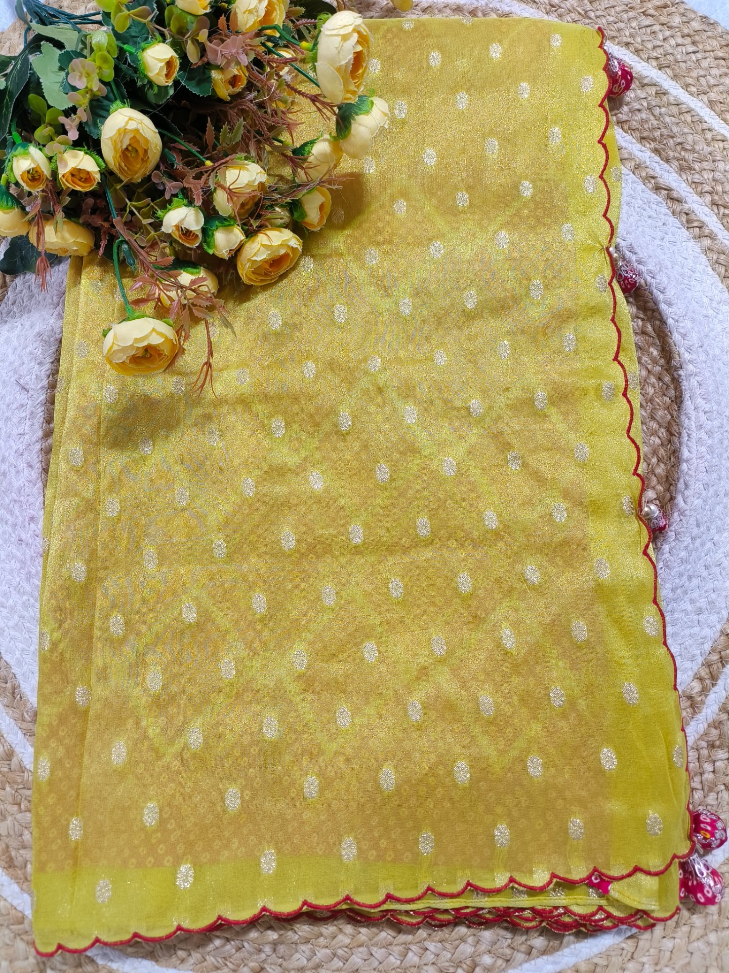 TISSUE - SAREE (Womens Wear)