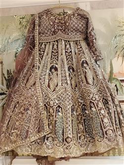 Dress · Brown